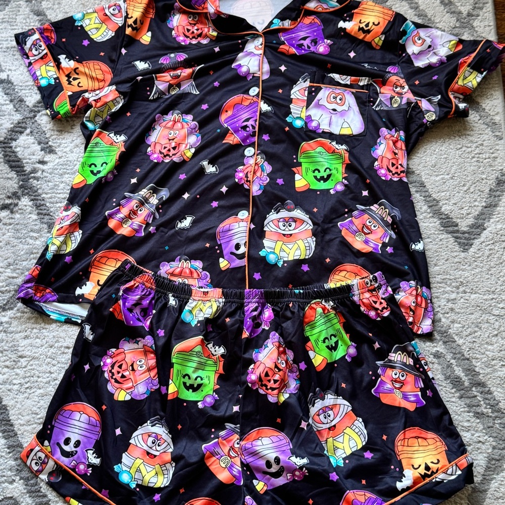 McDonald’s McNugget and Boo Bucket Print Pajama Set